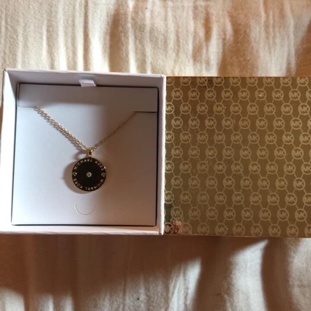 Michael Kors Circle pendant necklace